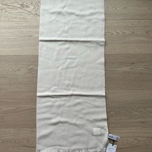 Brand new Lululemon rectangle scarf with tags